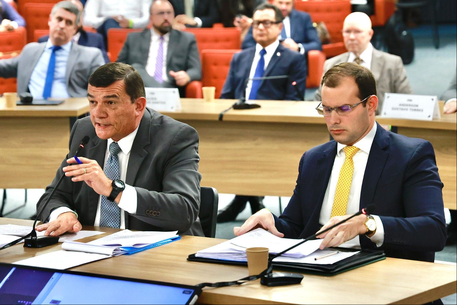 O general Paulo Sérgio Nogueira reclamou de perguntas feitas pelo próprio advogado, Andrew Farias, durante interrogatório no STF nesta terça-feira (10)